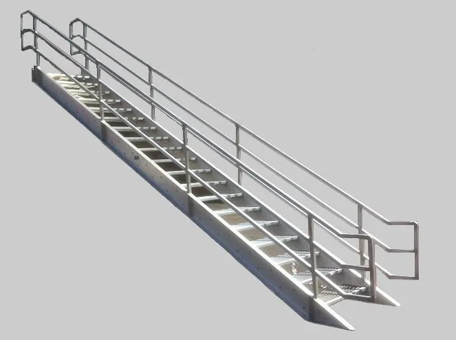 Железные лестницы для улицы
