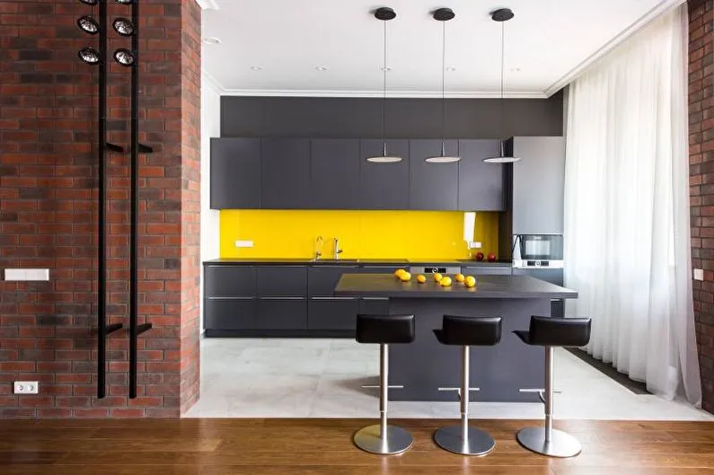 Желтые панели для кухни