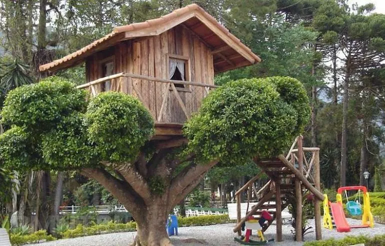 Лучшие домики на дереве для детей: фото и идеи