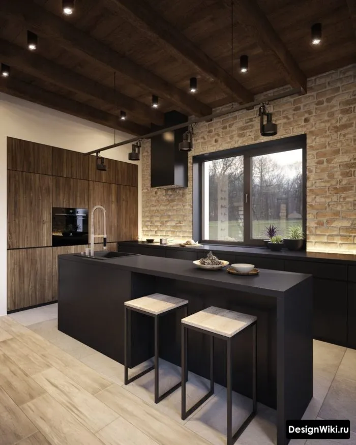 Дизайн кухни с кирпичной кладкой и деревянным потолком