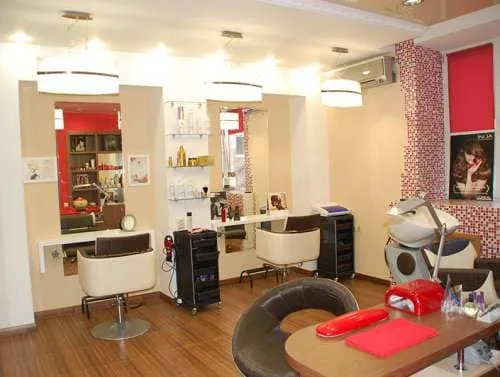 современное освещение парикмахерского салона