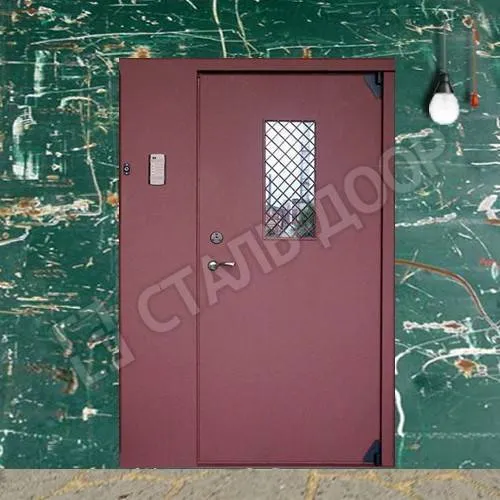 Входная дверь для подъезда с отделкой нитроэмаль со стеклом