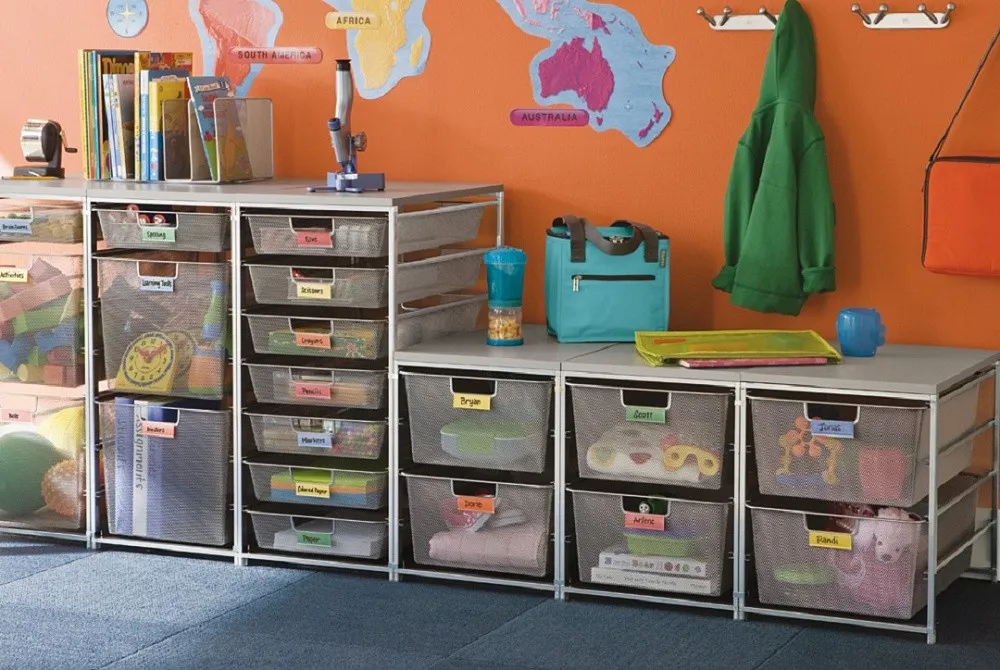 Системы хранения в детской комнате