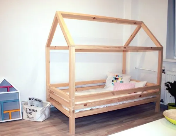 Детская кровать, которая с успехом заменит игровой домик