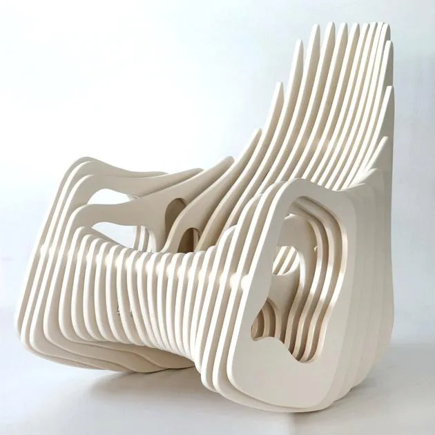 3D-кресло, собранное из нескольких заготовок разной формы, соединённых пачкой через одинаковые проставки