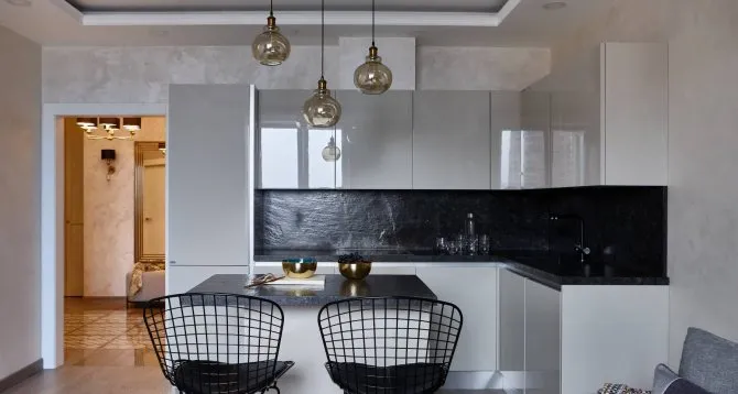Кухня в стиле минимализм в трехкомнатной квартире