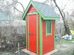 Как Построить Деревянный Туалет для Дачи — Выгребные и Выдвижные Варианты | Мои Идеи Для Дачи и Сада Villa, Diy Home Repair, Septic Tank, Outhouse, Roofing Materials, Sump