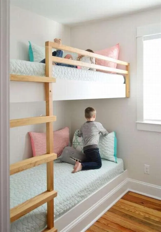 Встроенная двухъярусная кровать для детей