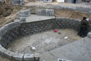 Бассейн для бани из кирпича или блока: тонкости самостоятельного строительства. Стоимость строительства бассейна на участке: примеры расчетов