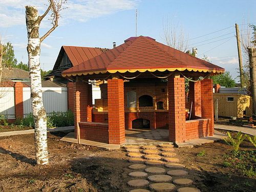 Беседка с мангалом своими руками: фото, видео инструкция