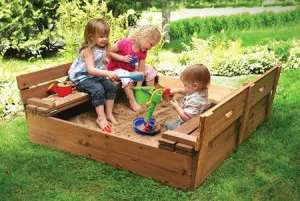 Песочница с крышкой своими руками