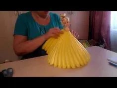 Бесплатный МК ,ещё один вариант юбки от Надежды Щёголевой. - YouTube Diy Crafts Kits, Towel Crafts, Flower Diy Crafts, Paper Crafts Diy Kids, Arts And Crafts For Kids, Diy For Kids, Barbie Diy, Barbie Dolls